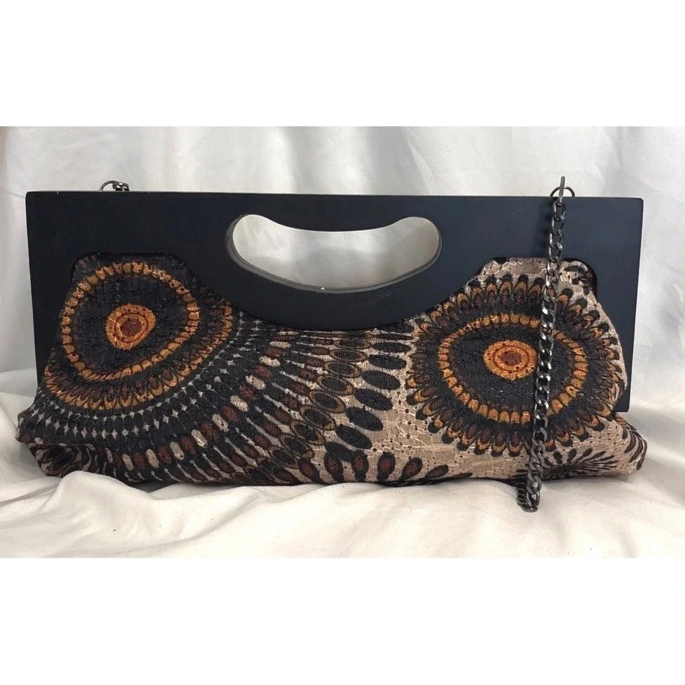 Scarleton Wood Handle Clutch Bag Embroidered‎ Medallion Boho Shoulder Bag Black